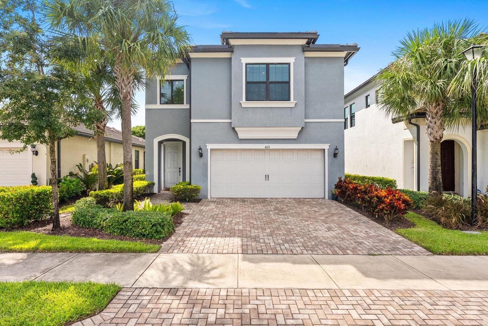 4617 Pinehurst Trail E, Oakland Park FL 33309