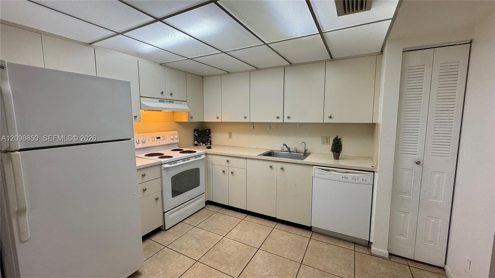 251 SW 132nd Way # 410H, Pembroke Pines FL 33027