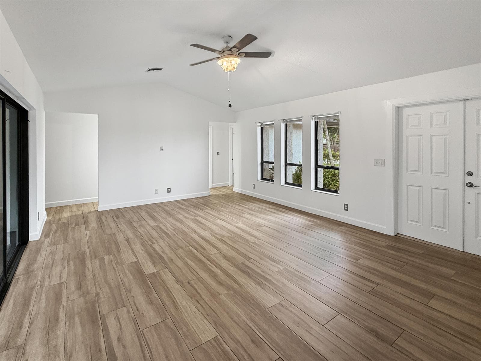 102 Valencia Street, Royal Palm Beach FL 33411