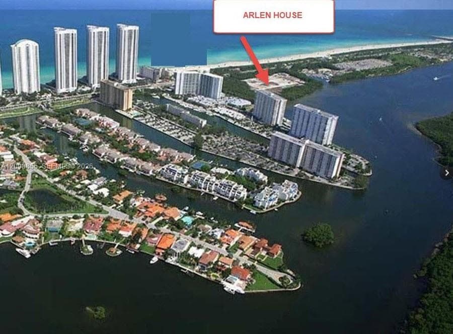 300 Bayview Dr, Sunny Isles Beach FL 33160
