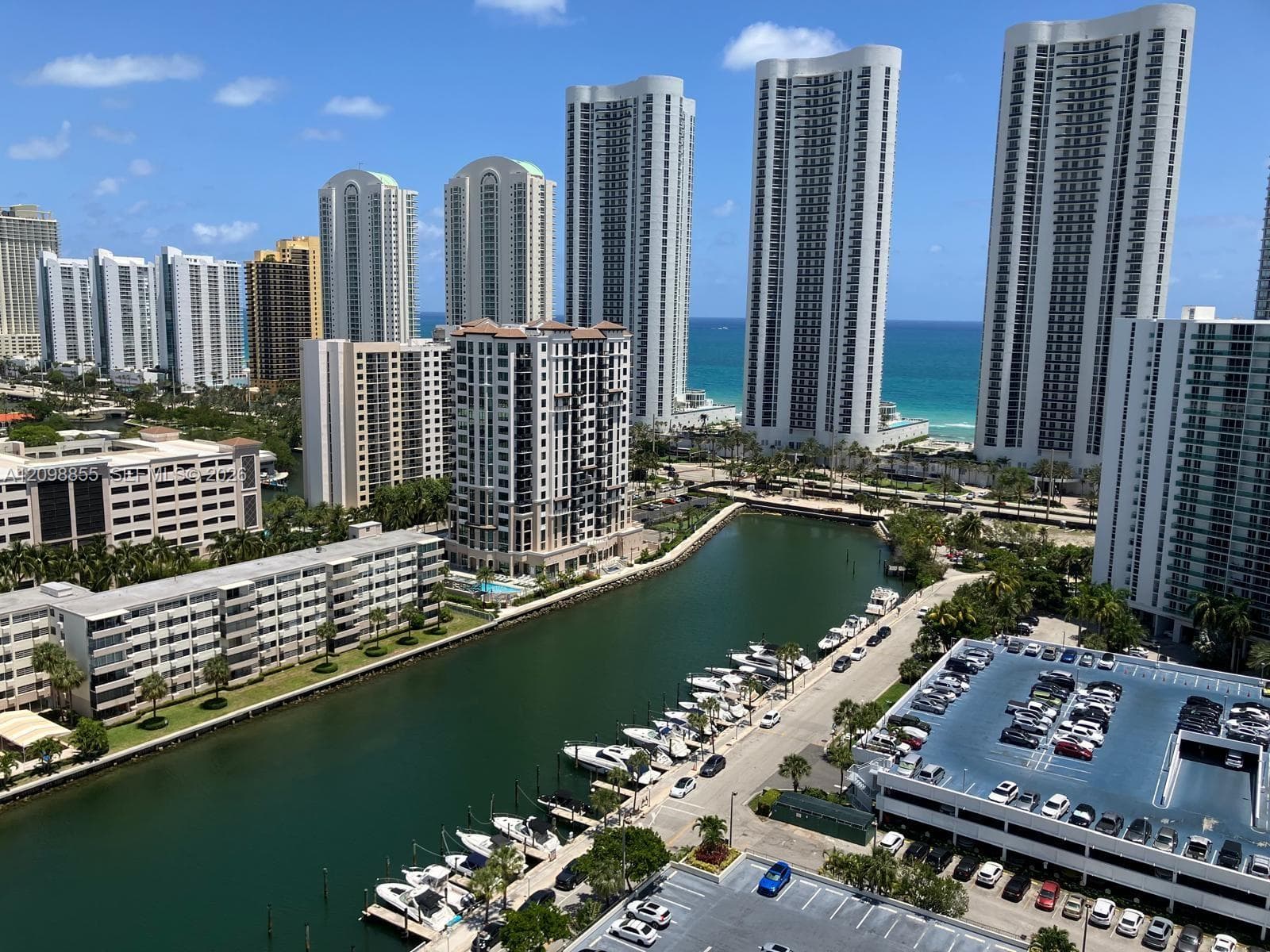 300 Bayview Dr, Sunny Isles Beach FL 33160