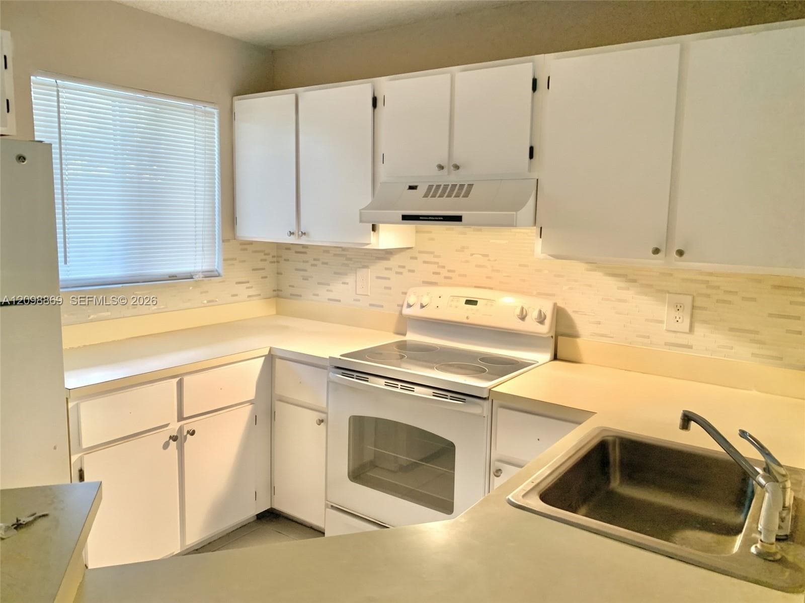8750 N Sherman Cir # 206, Miramar FL 33025