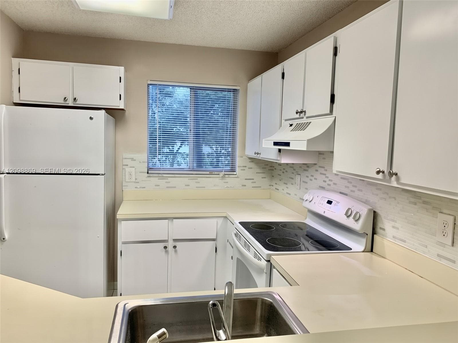 8750 N Sherman Cir # 206, Miramar FL 33025