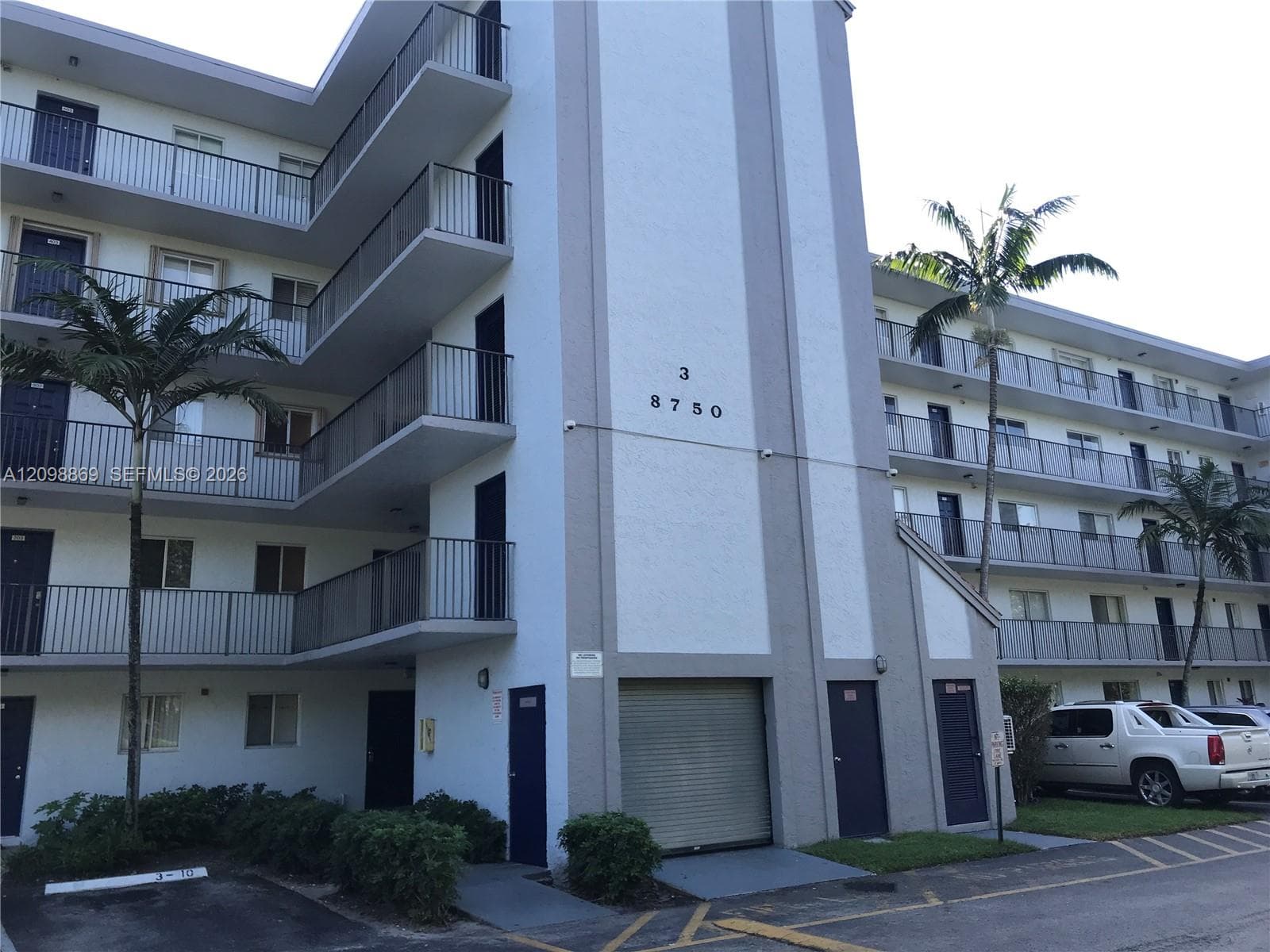 8750 N Sherman Cir # 206, Miramar FL 33025