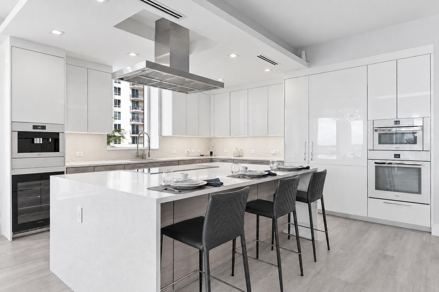 3730 N Ocean Drive # 5C, Riviera Beach FL 33404