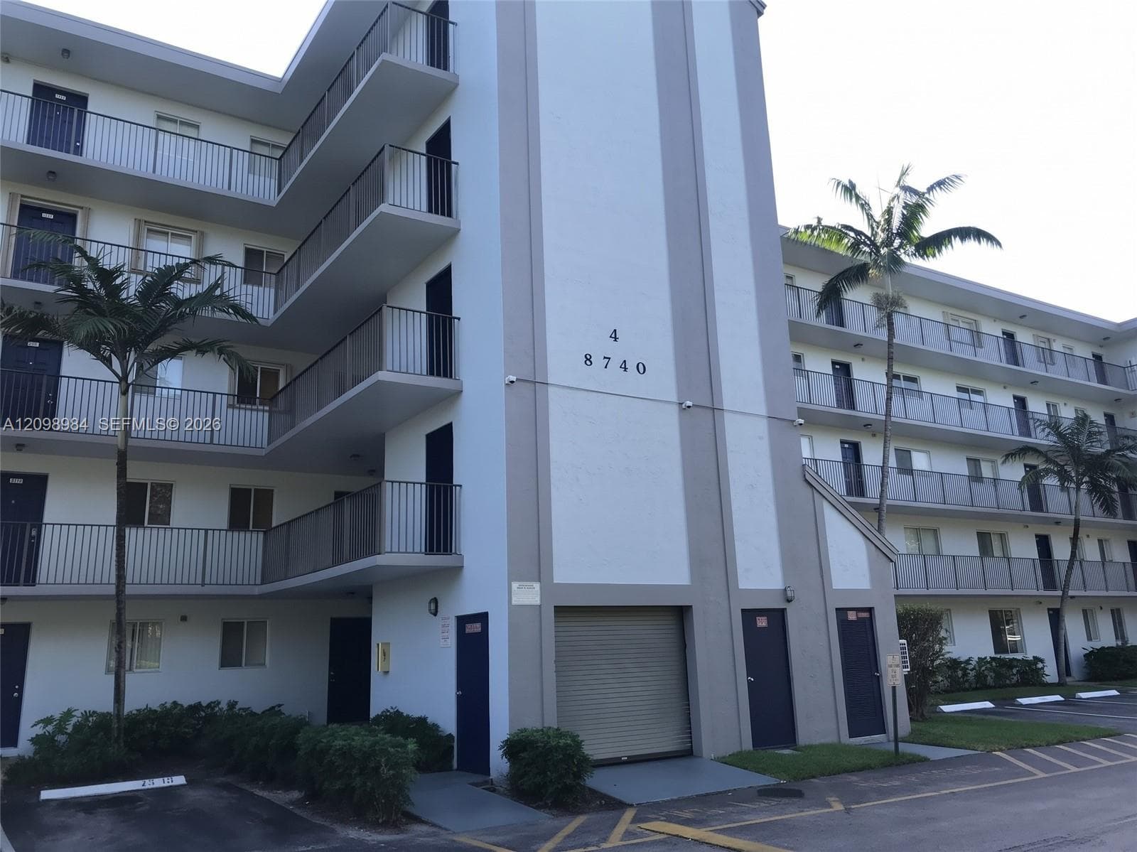 8740 N Sherman Cir # 401, Miramar FL 33025