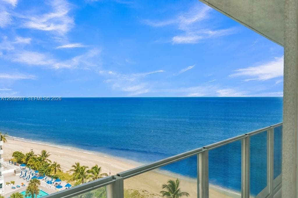 4100 Galt Ocean Dr # 1109, Fort Lauderdale FL 33308