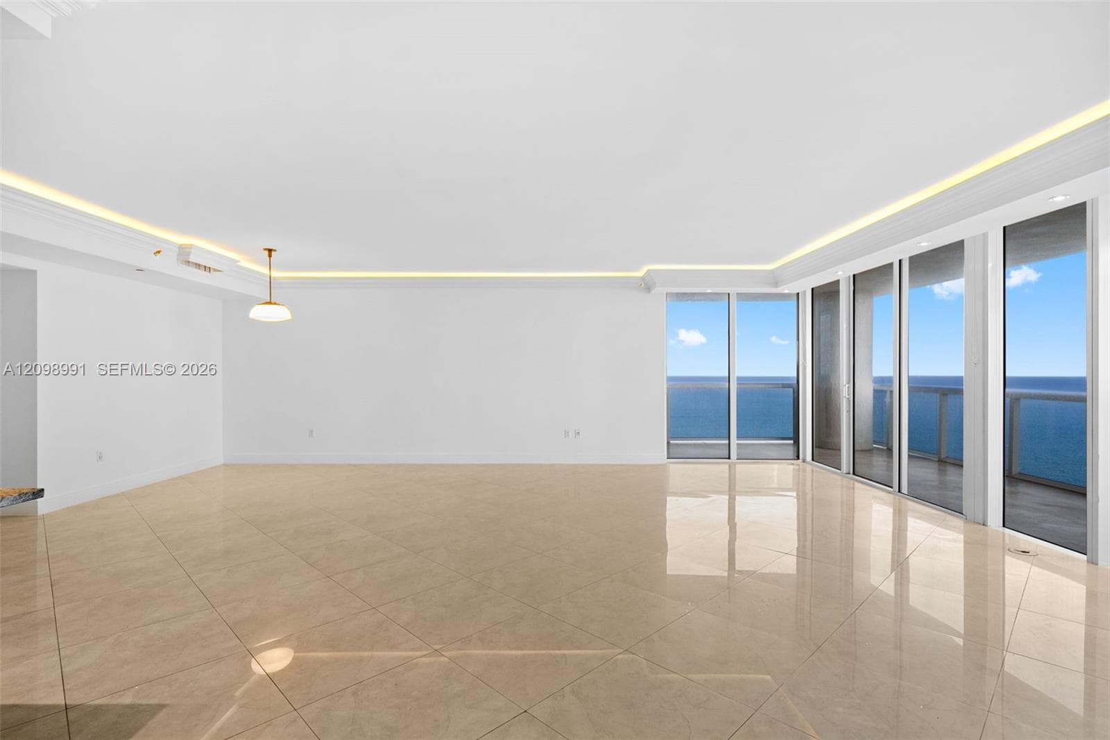 1800 S Ocean Dr # 3805, Hallandale Beach FL 33009