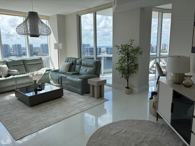 18201 Collins Ave # 3501A, Sunny Isles Beach FL 33160