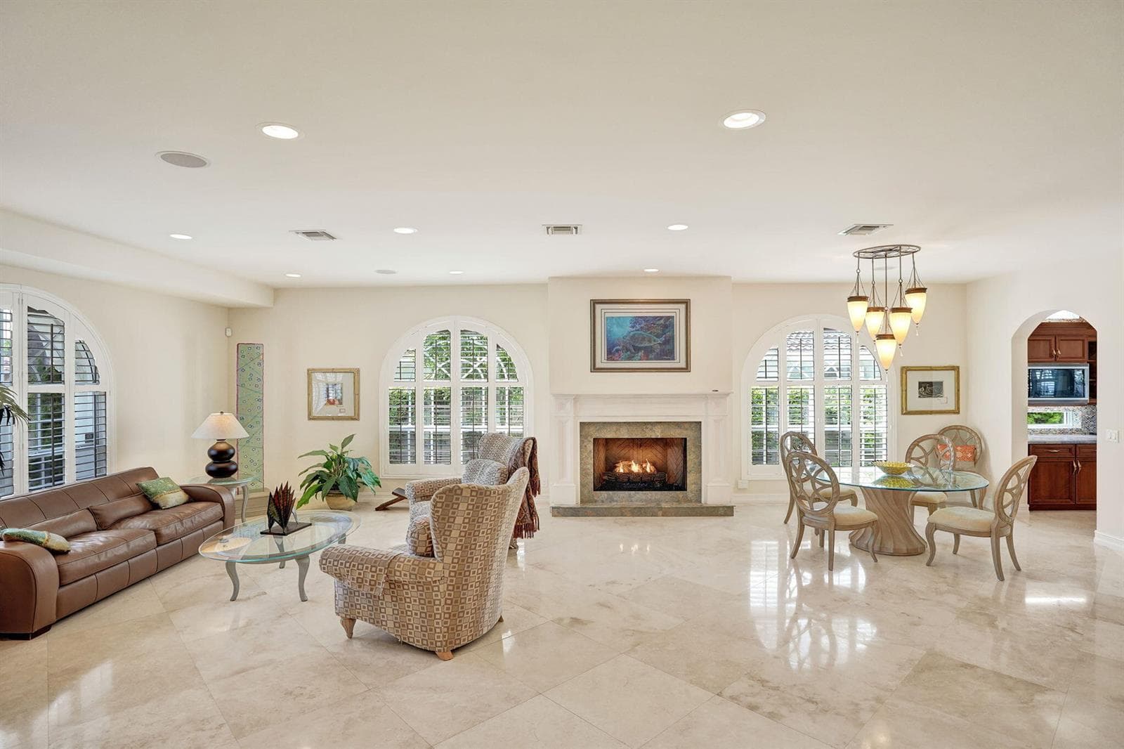 3489 NE 30TH Avenue, Lighthouse Point FL 33064