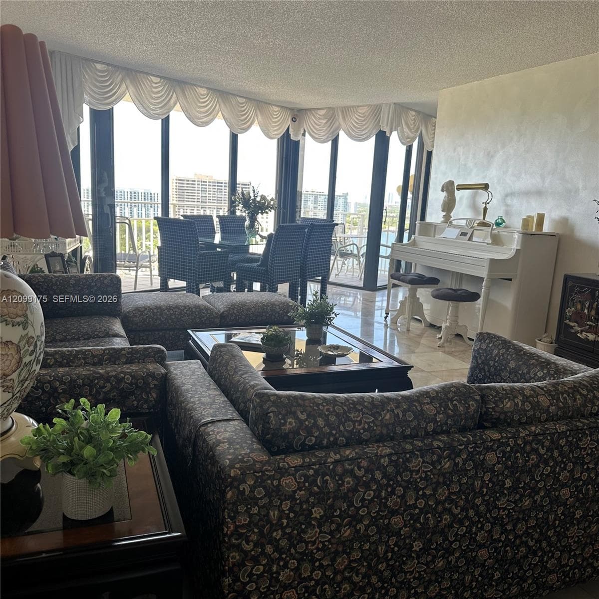 4000 Towerside Ter # 2107, Miami FL 33138