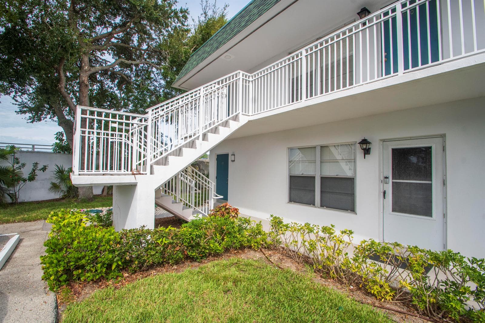 2800 Indian River Boulevard # 5, Vero Beach FL 32960