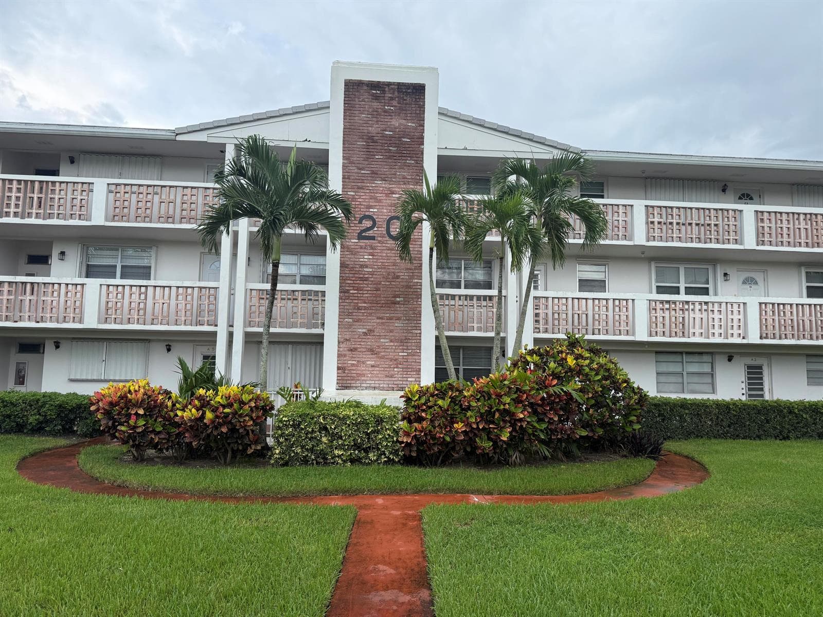 20 SE 13th Street Unit a2, Boca Raton FL 33432