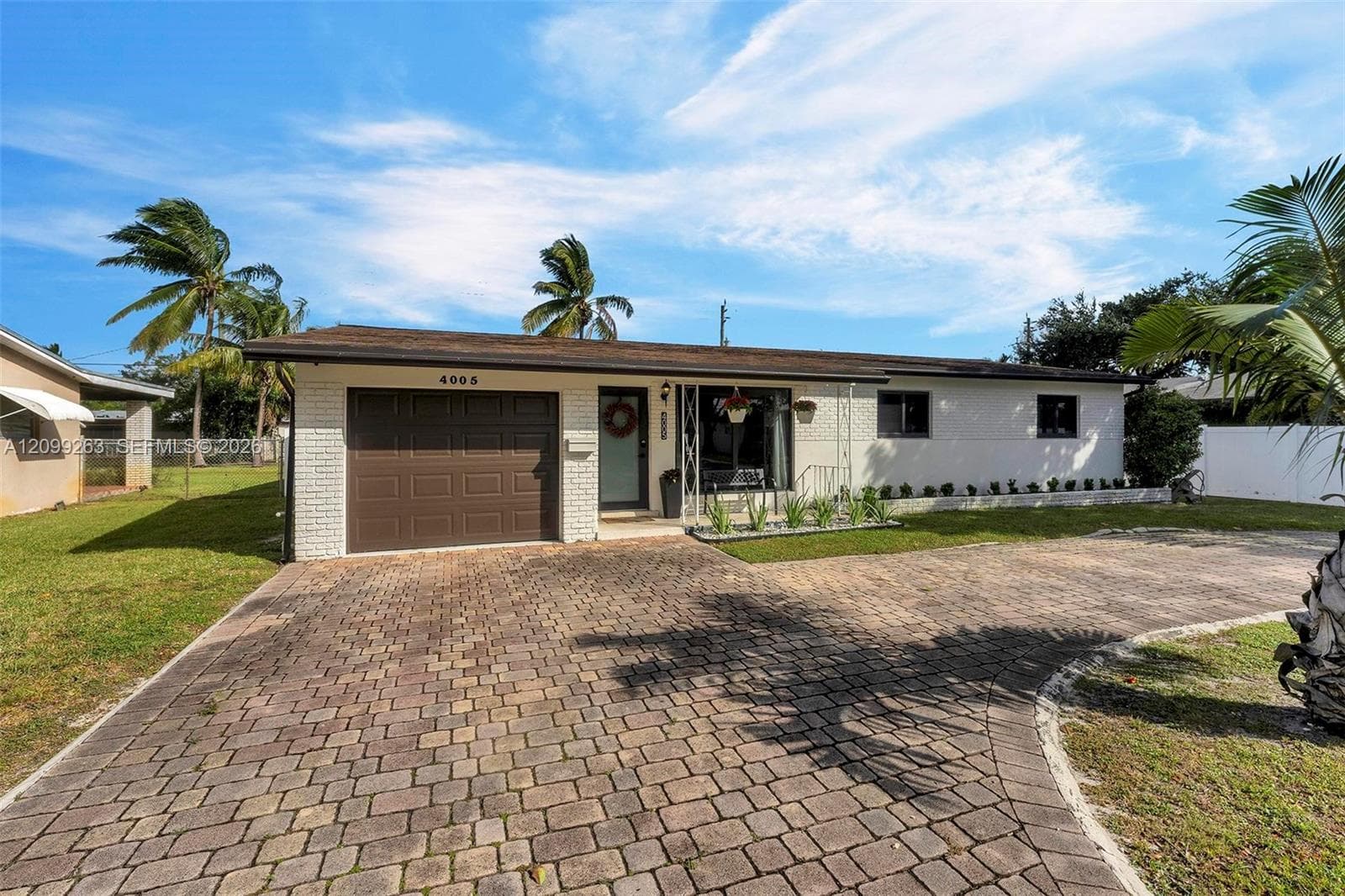4005 Johnson St, Hollywood FL 33021