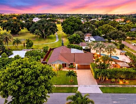 3590 Lakeview Drive, Delray Beach FL 33445