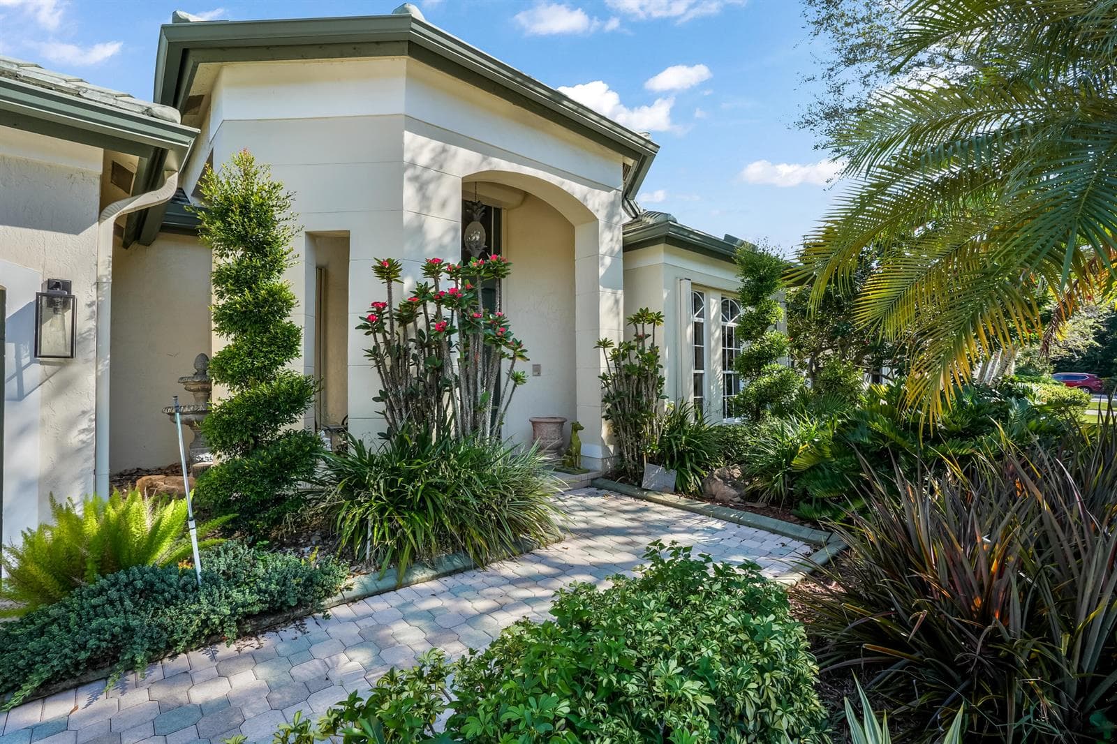 8047 N SAVANNAH Circle, Davie FL 33328