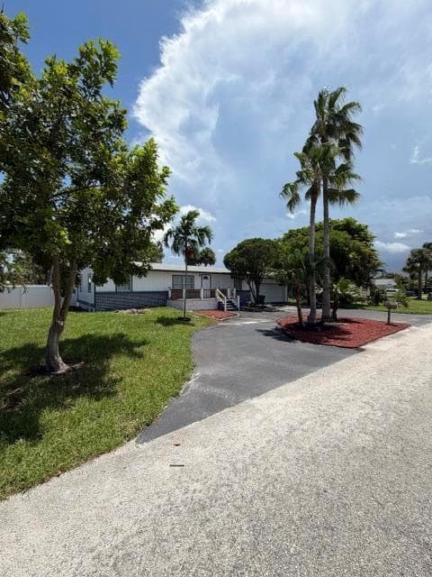 3040 Tropical Trail, Lake Worth FL 33462