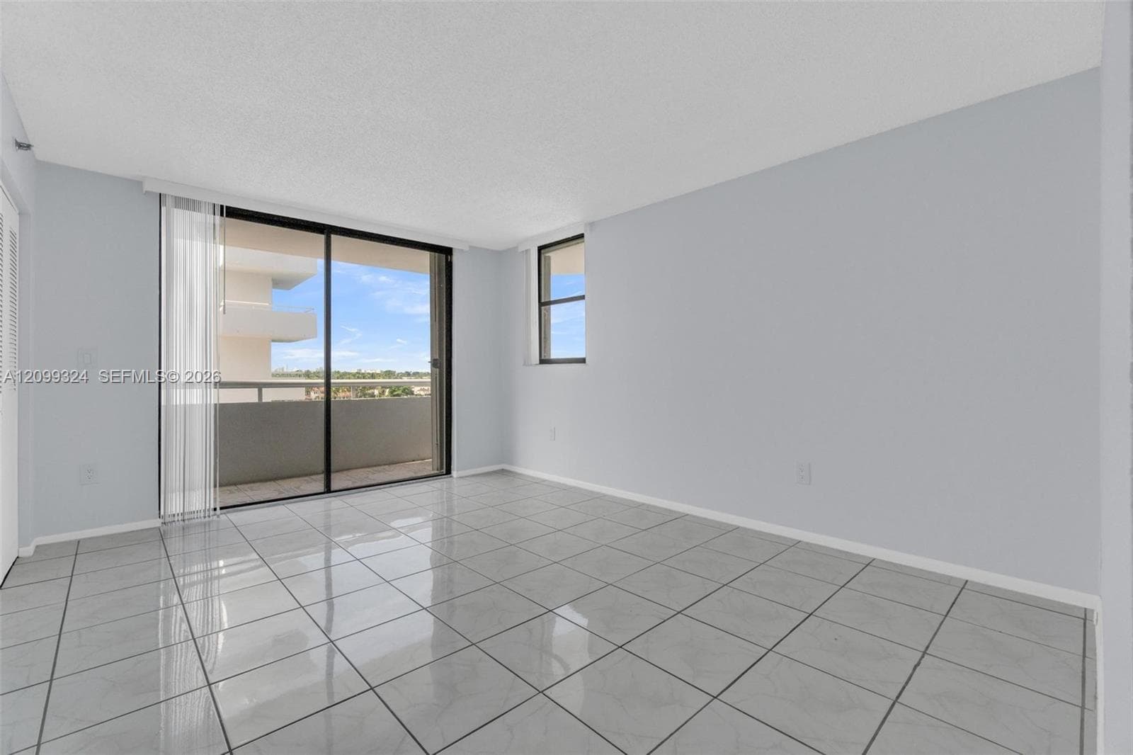 6830 Indian Creek Dr # 6D, Miami Beach FL 33141