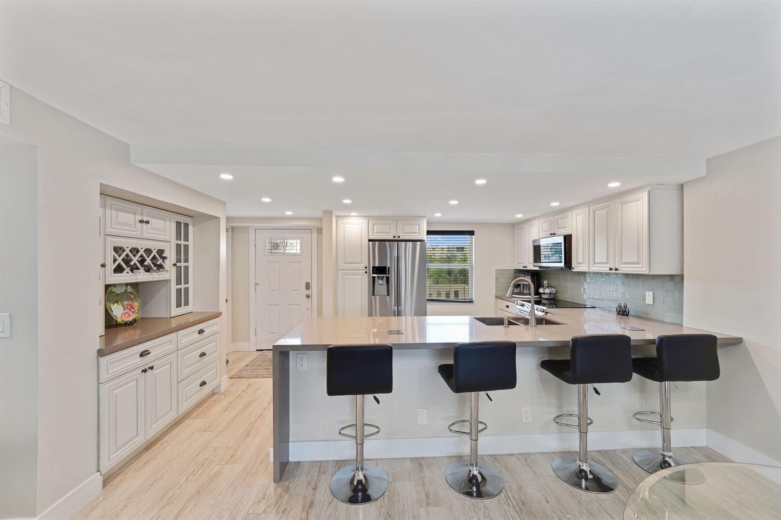 321 SE 3RD Street # 308, Dania Beach FL 33004