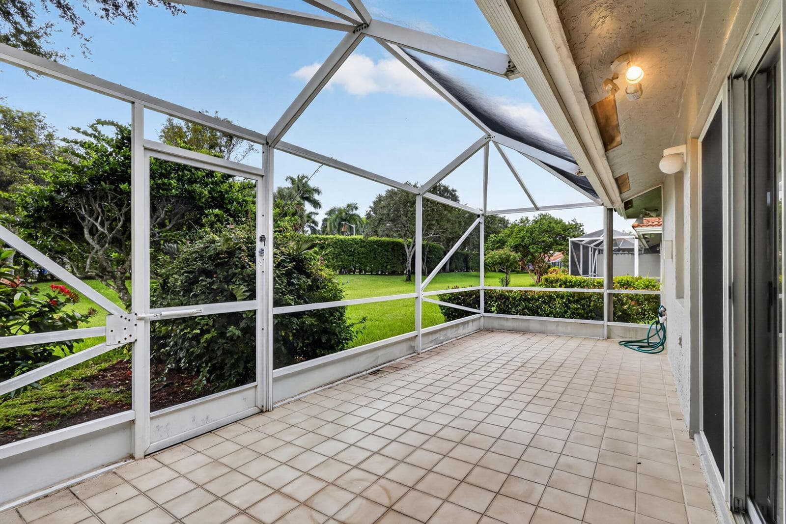 7136 Summer Tree Drive, Boynton Beach FL 33437