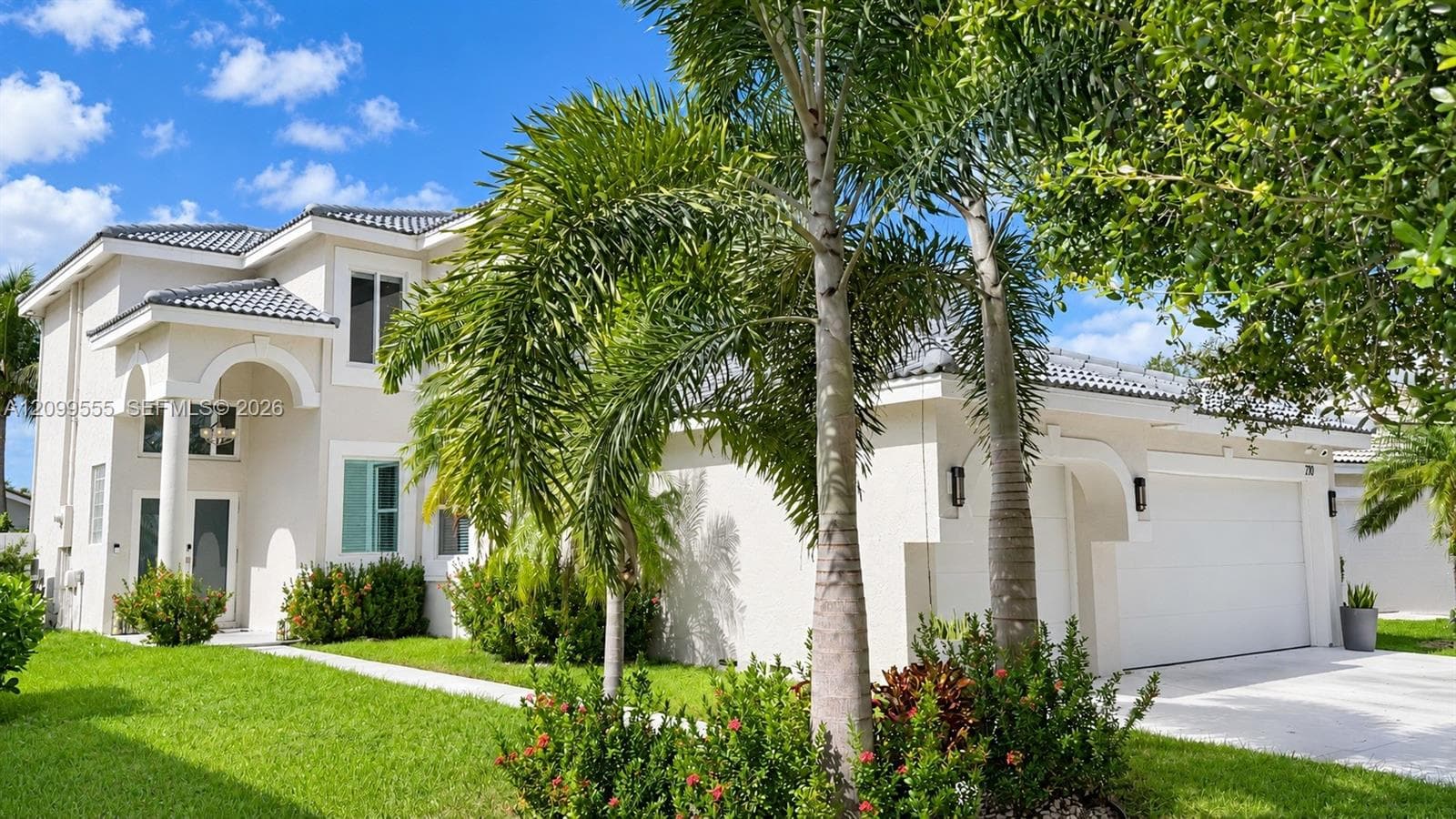 212 SW 179th Avenue, Pembroke Pines FL 33029