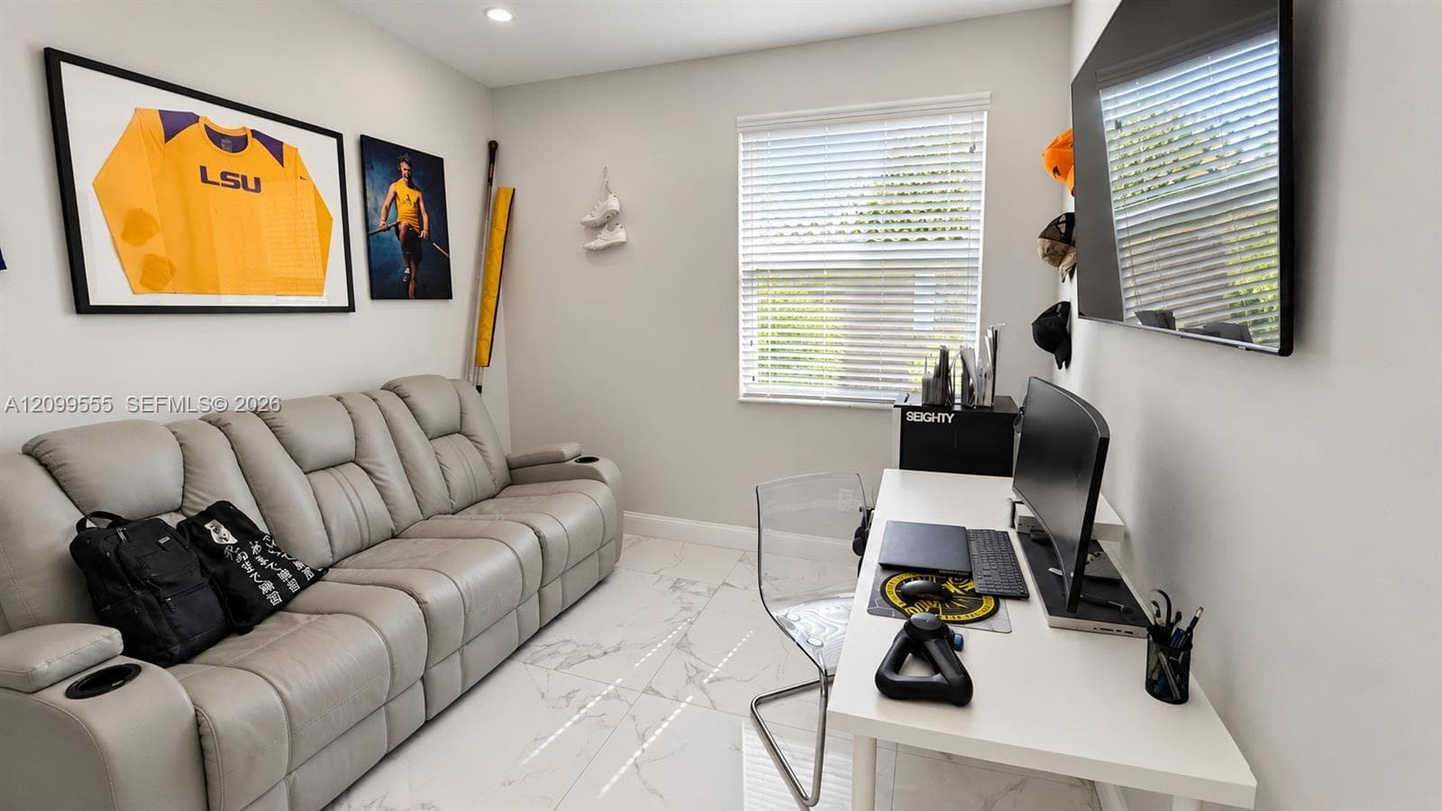 212 SW 179th Avenue, Pembroke Pines FL 33029