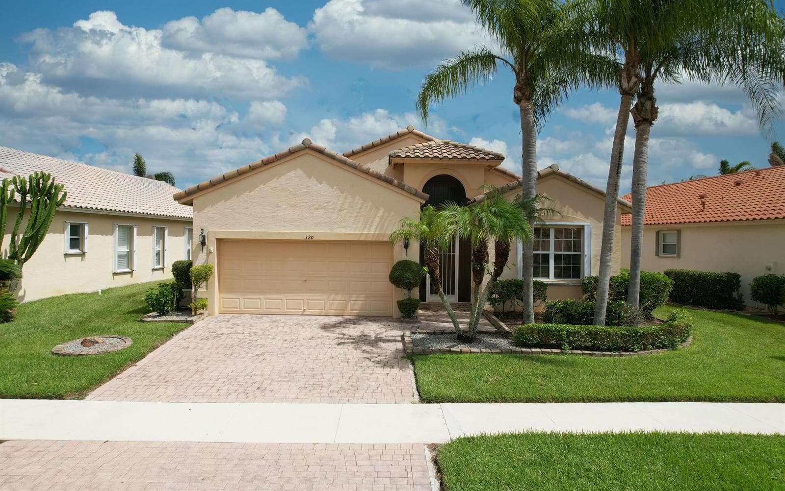 320 NW MILLPOND Lane, Port St. Lucie FL 34986