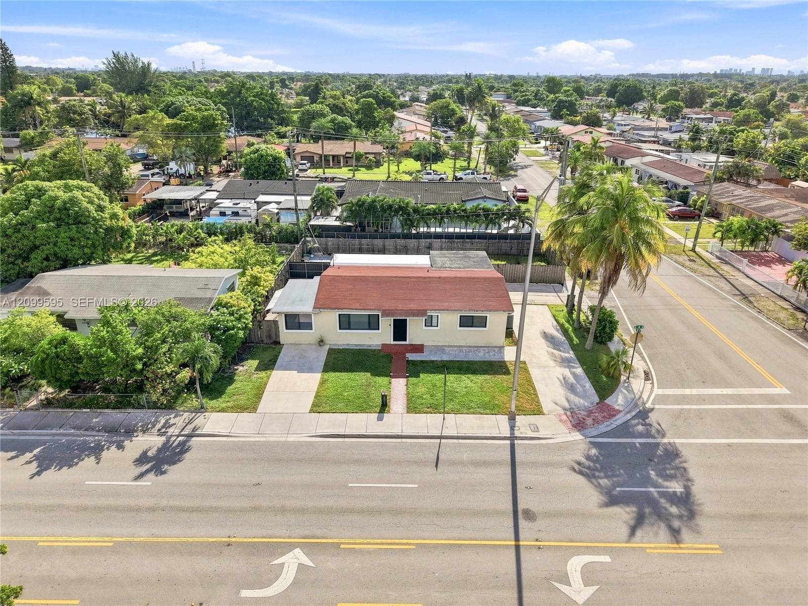 4041 W 8th Ave, Hialeah FL 33012