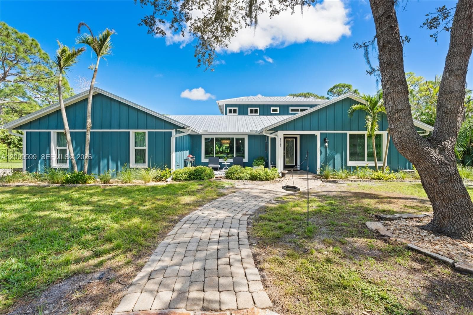 2121 SW Racquet Club Dr, Palm City FL 34990