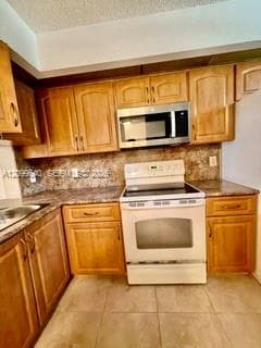 112 Lake Emerald Dr # 109, Oakland Park FL 33309
