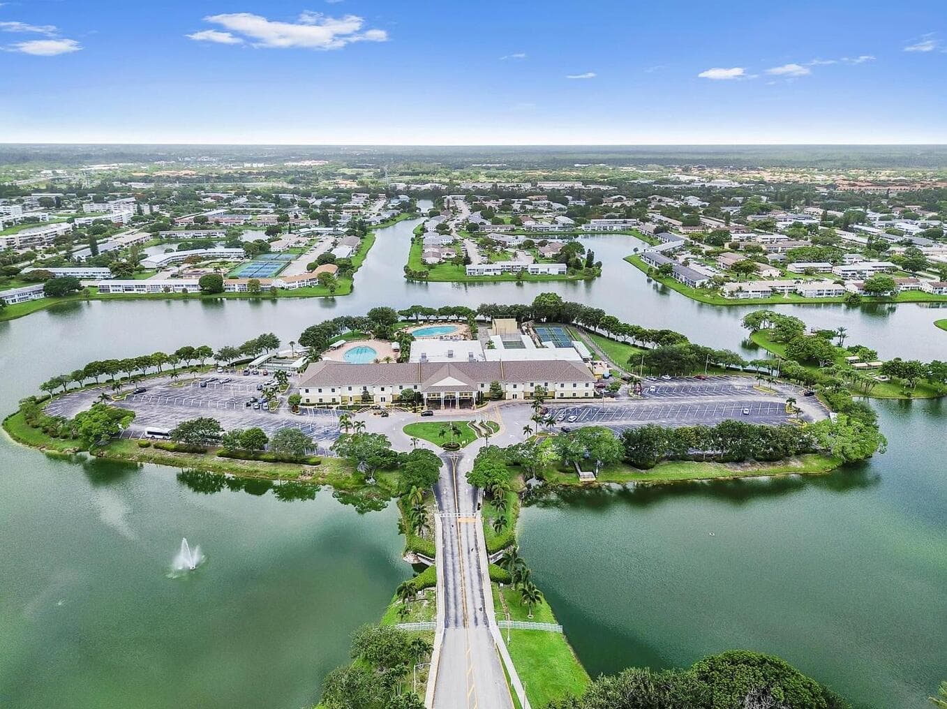 42 COVENTRY B, West Palm Beach FL 33417