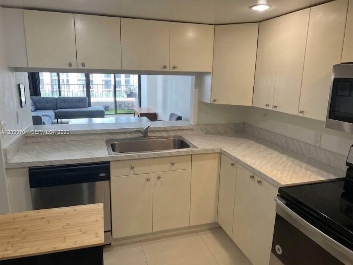 555 NE 15th St # 10F, Miami FL 33132