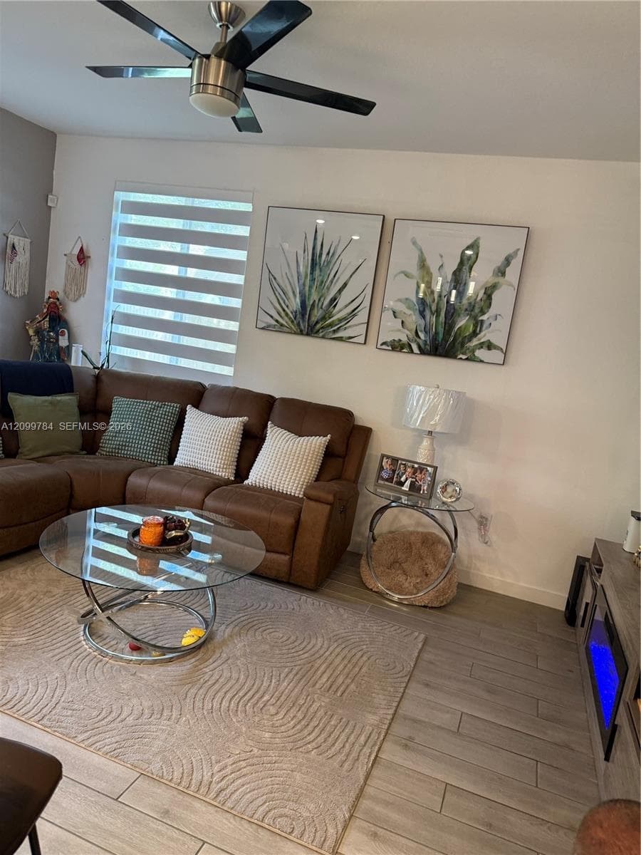 1020 SE 23rd Ter, Homestead FL 33035