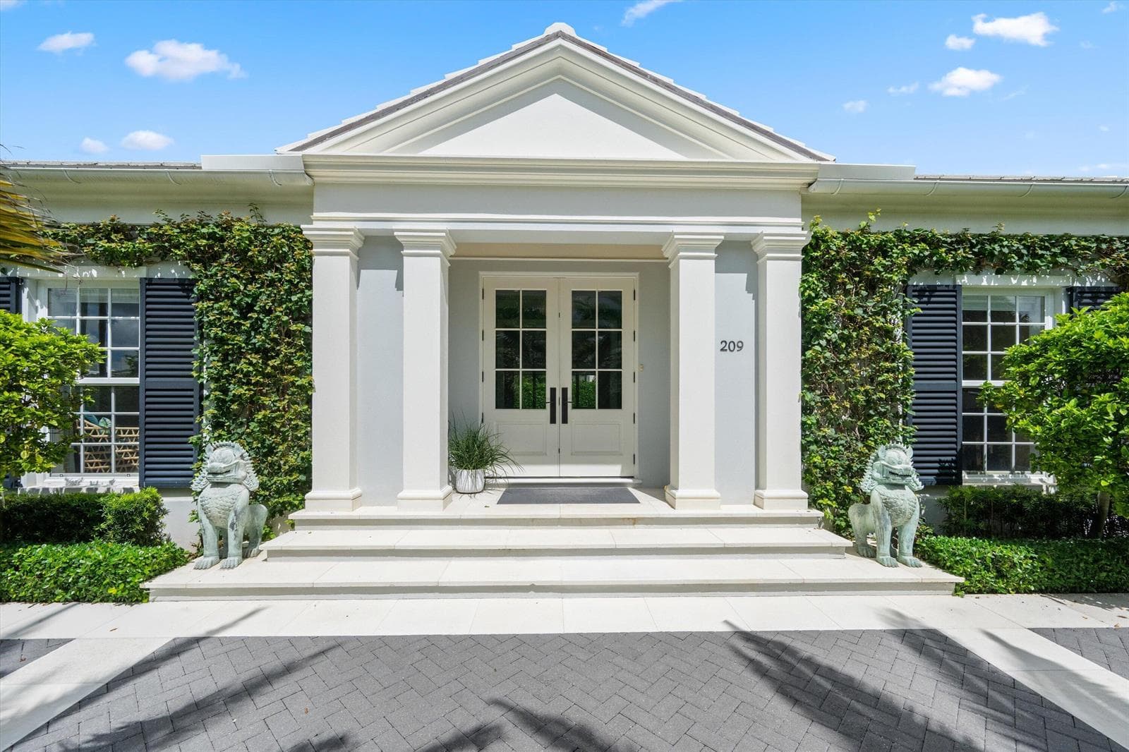 209 SANDPIPER Drive, Palm Beach FL 33480