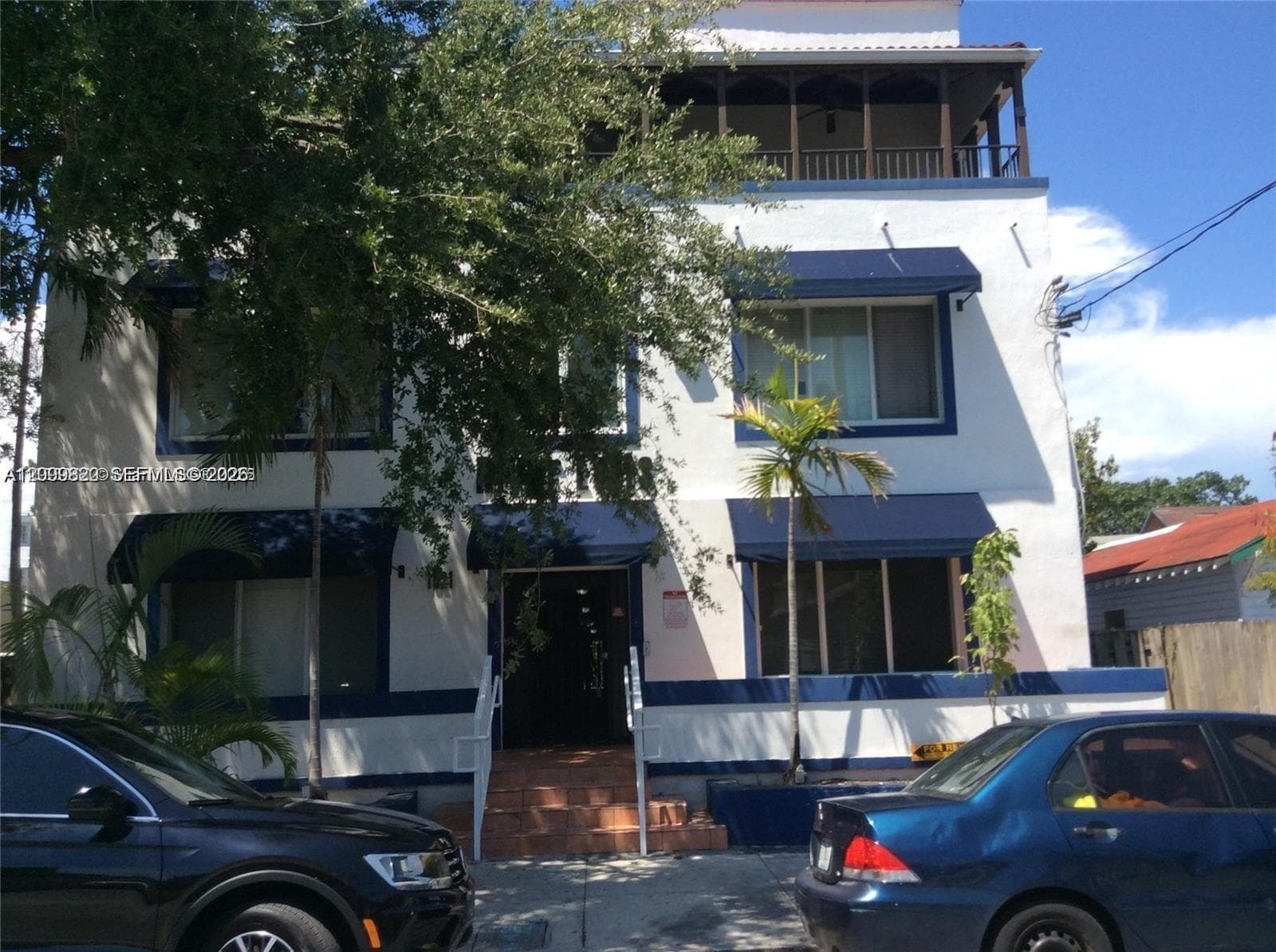 1021 NW 3rd St # 206, Miami FL 33128