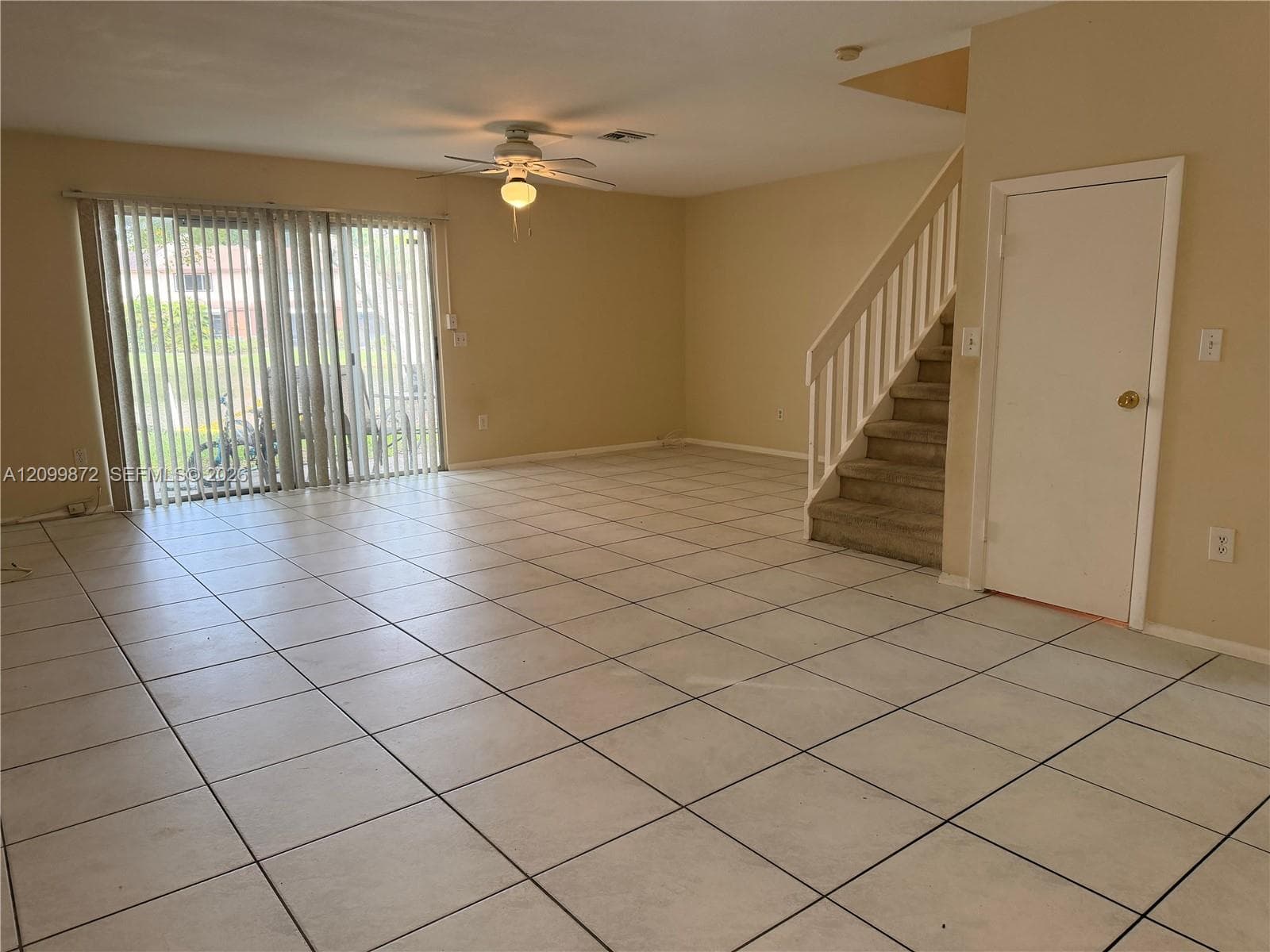 1209 Sussex Dr, North Lauderdale FL 33068
