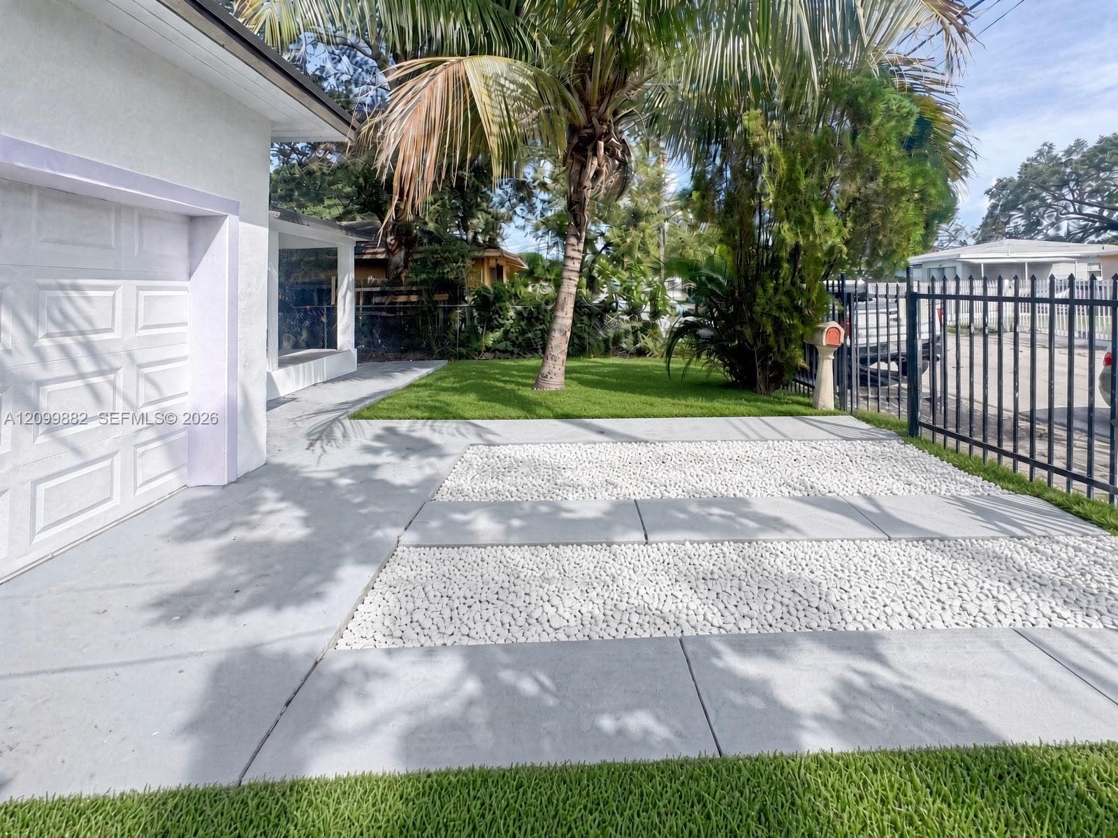 1427 NW 69th Ter, Miami FL 33147