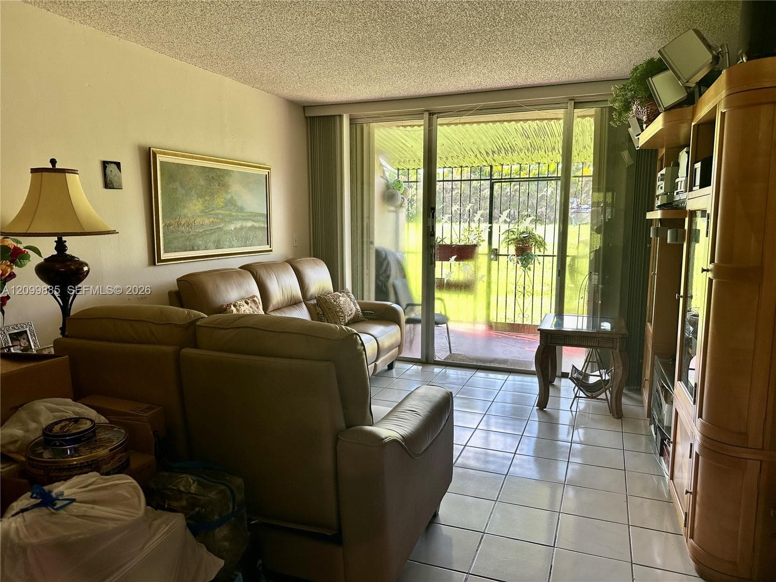 820 NW 87th Ave # 105, Miami FL 33172