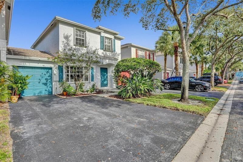 6003 HARBOR ISLE Way # 495, Tamarac FL 33321