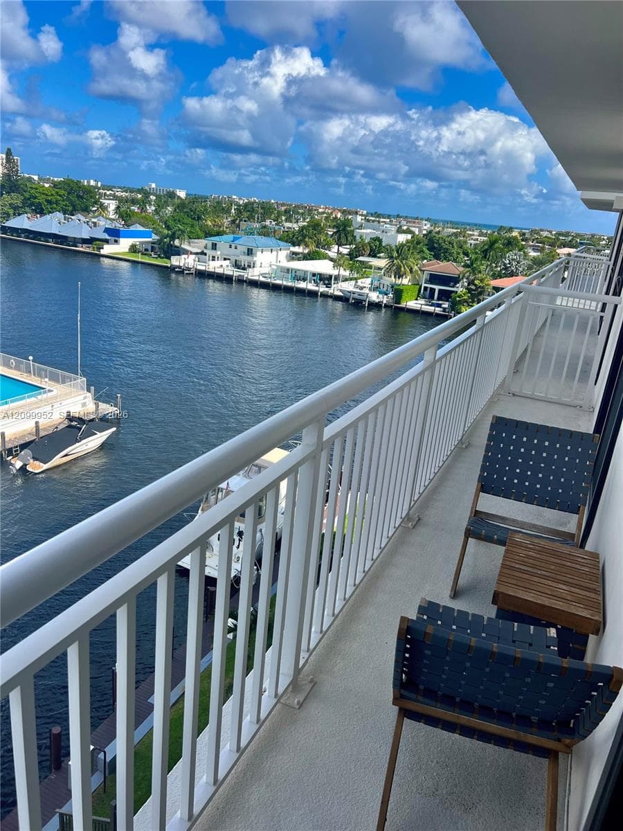 3100 NE 48th St # 610, Fort Lauderdale FL 33308