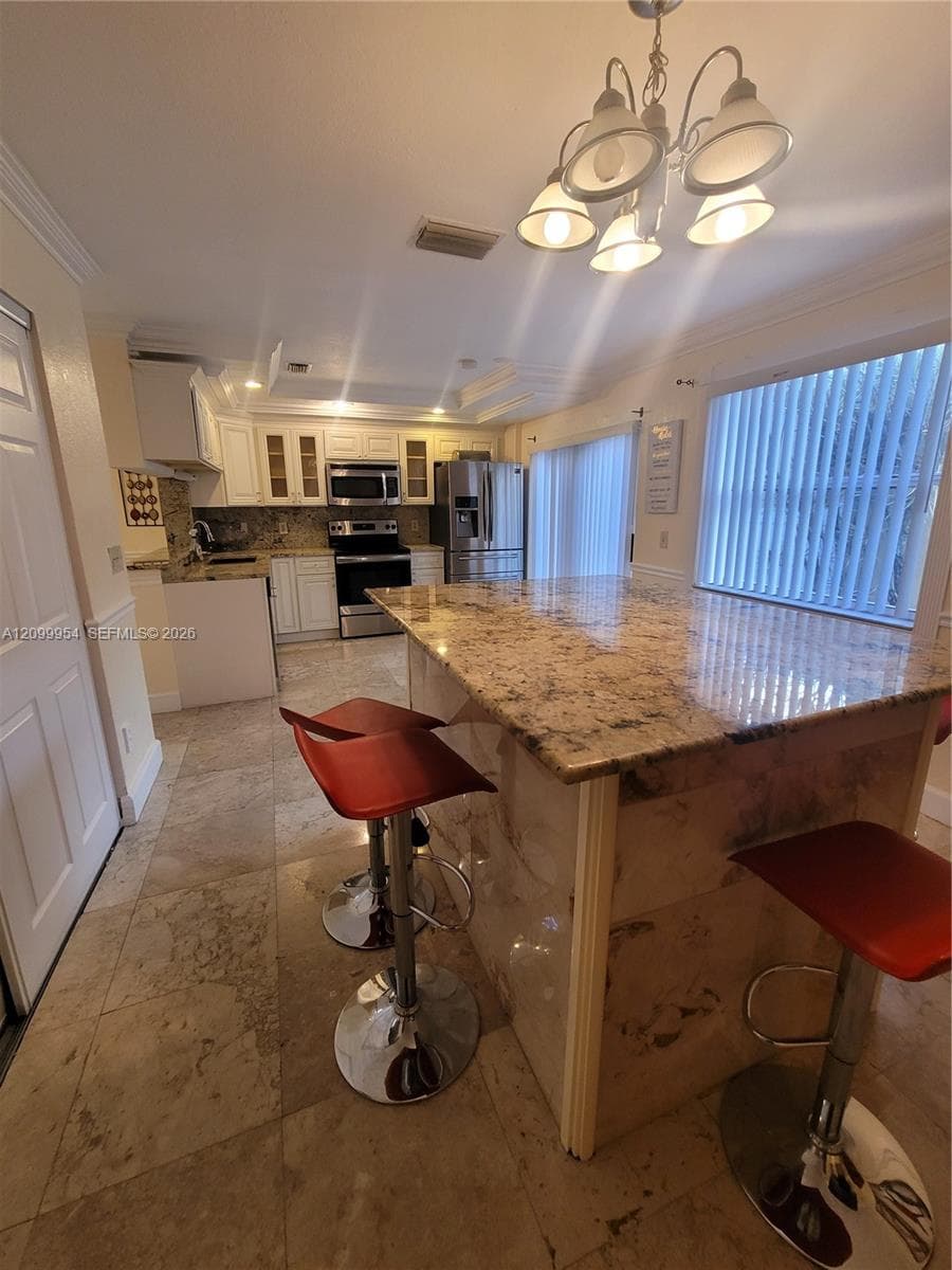 12060 NW 13th St, Pembroke Pines FL 33026