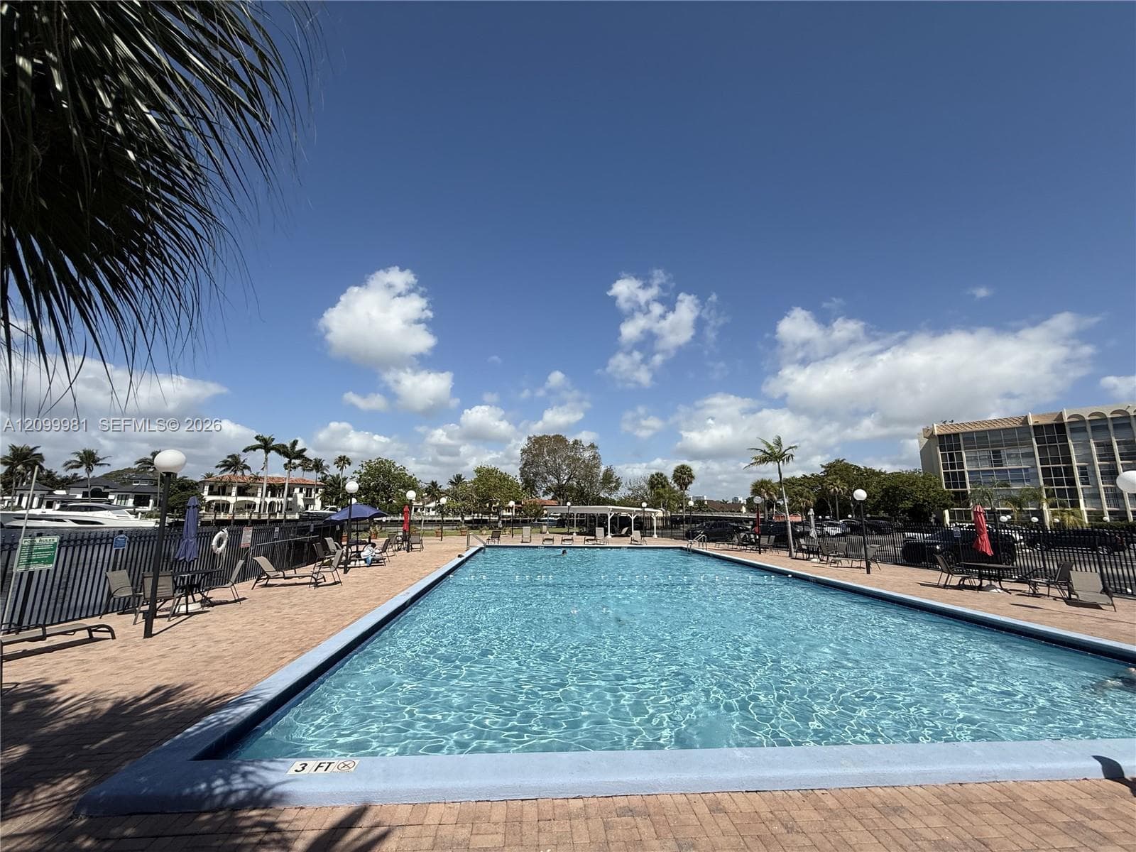 2101 Atlantic Shores Blvd # 120, Hallandale Beach FL 33009
