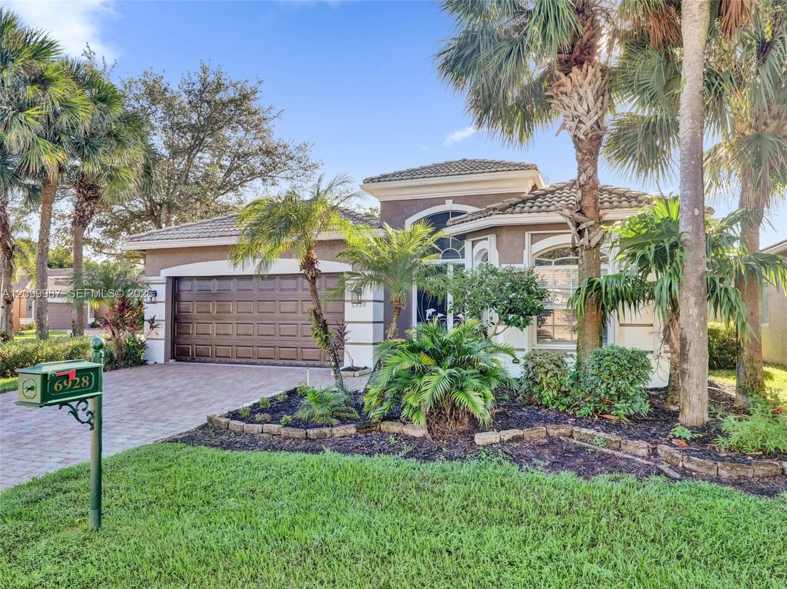 6928 Pisano Dr, Lake Worth FL 33467
