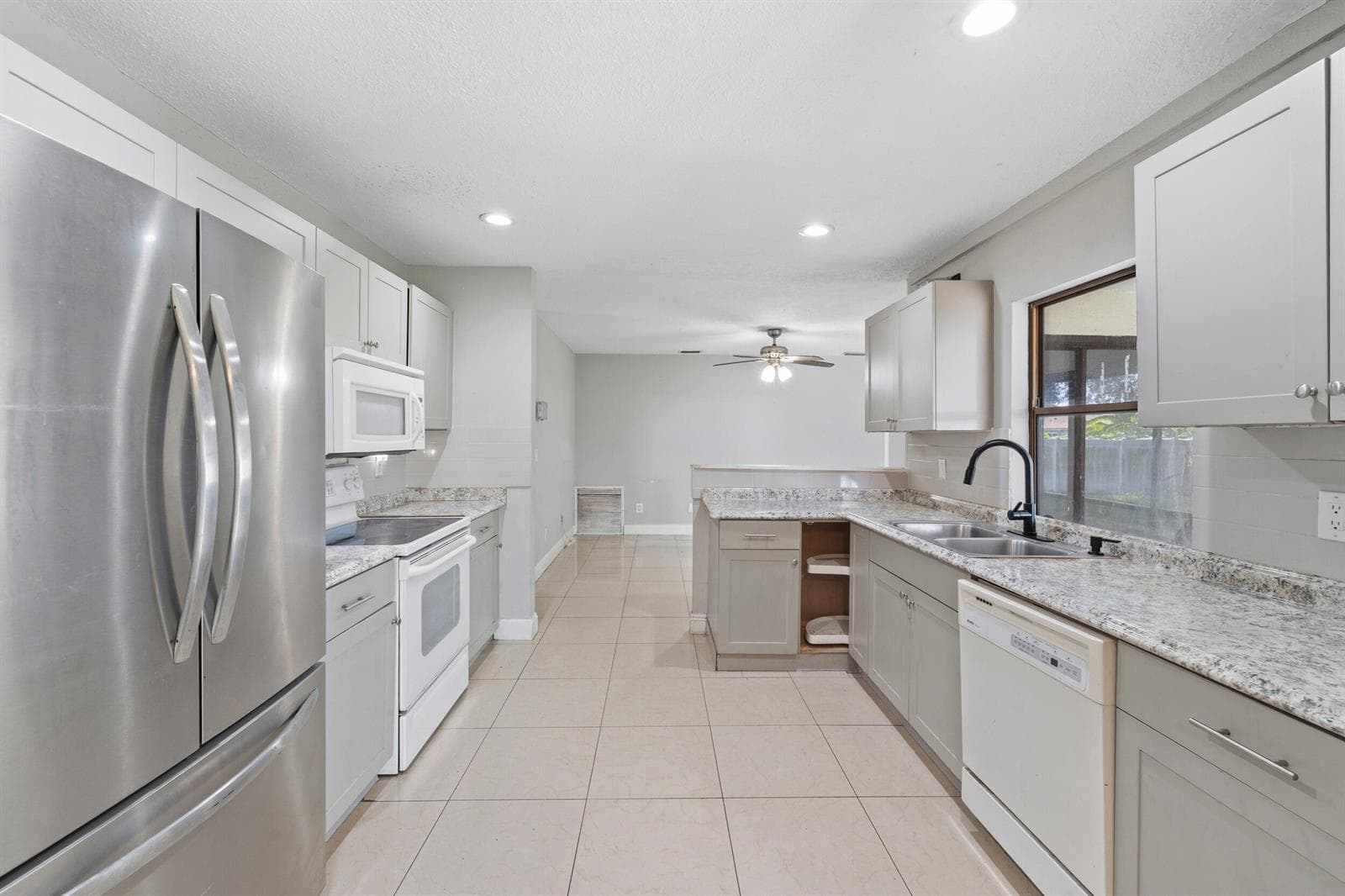 461 SW Byron Street, Port St. Lucie FL 34983
