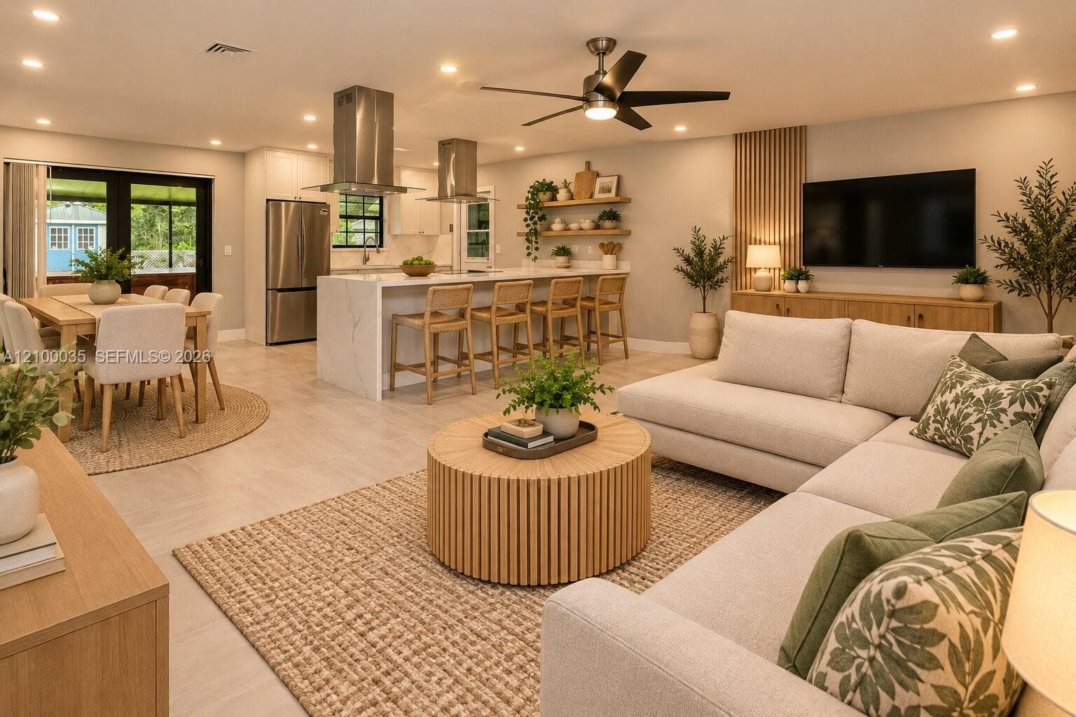 5618 Madison St, Hollywood FL 33023