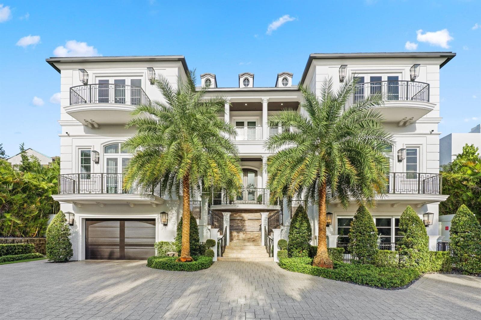 1001 HILLSBORO MILE, Hillsboro Beach FL 33062
