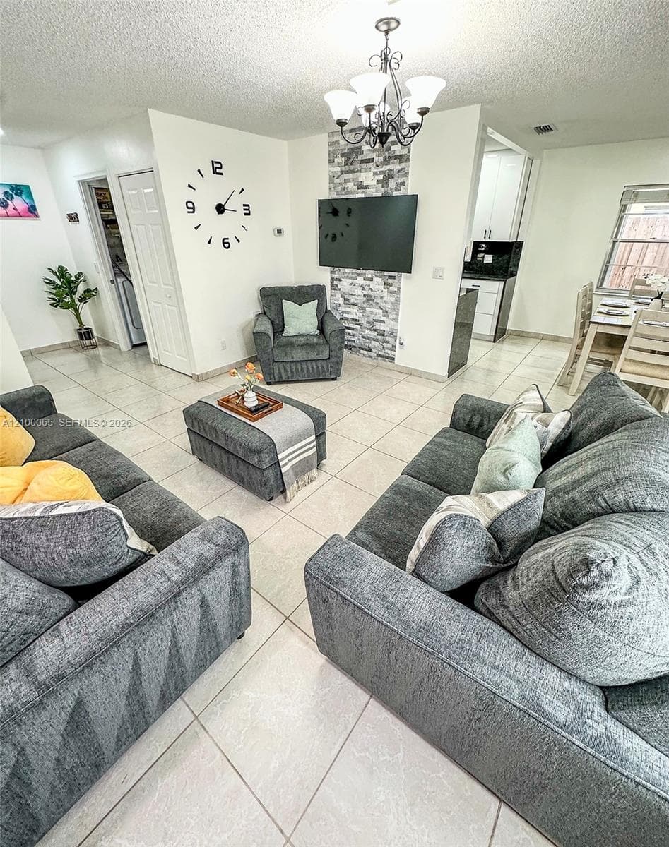 1063 Concert Way, Royal Palm Beach FL 33411