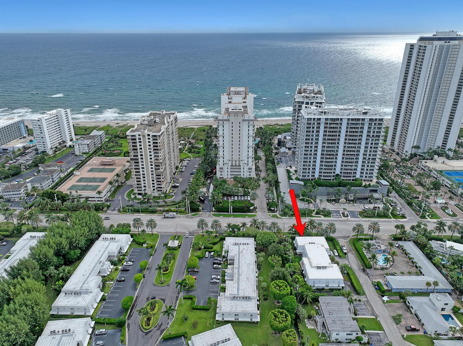 1280 SURF Road # 202, Singer Island FL 33404