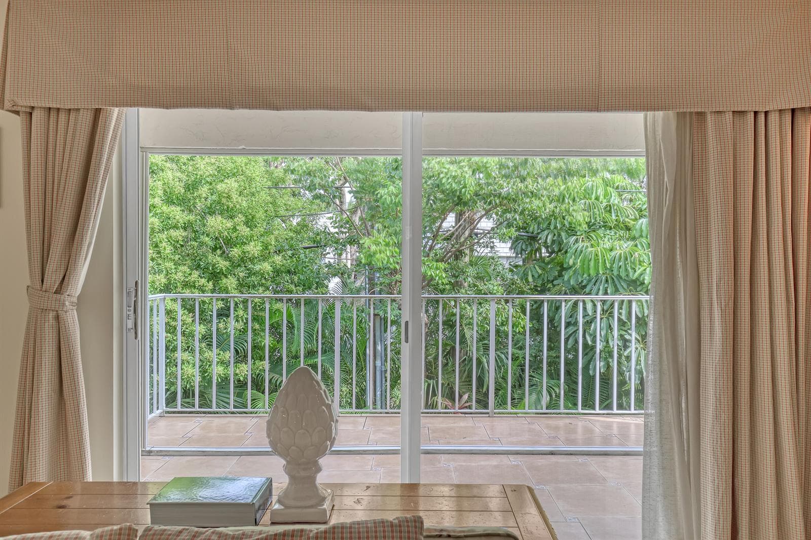 1280 SURF Road # 202, Singer Island FL 33404