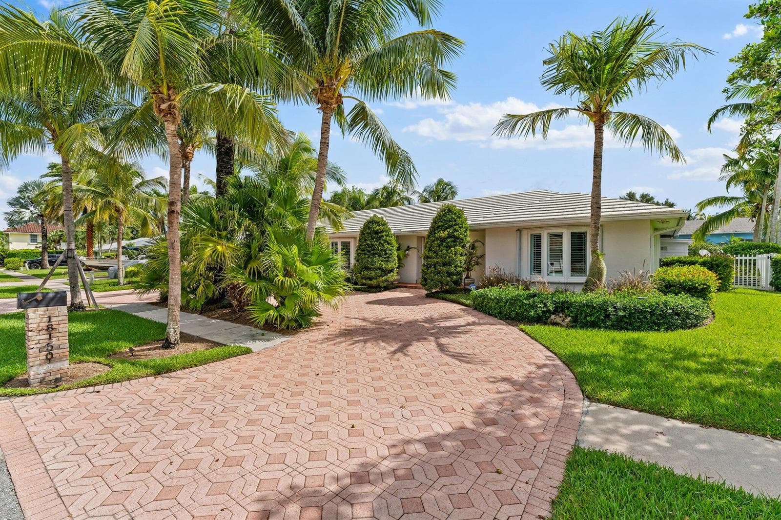 18150 PERIGON Way, Jupiter FL 33458